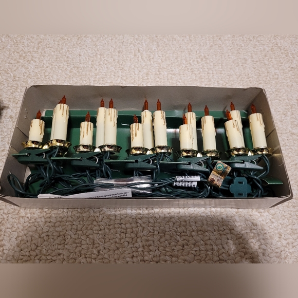 Kurt Adler 15 Light Set Holiday Christmas 3 Candle Cluster Clip On String Lights - Picture 2 of 11